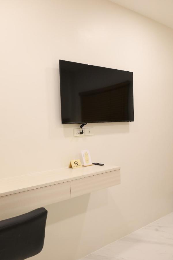 S.P.C Apartment By Brodderud Bangkok Buitenkant foto